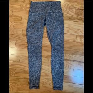 Lululemon high rise underwonder EUC!